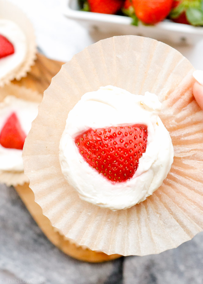 Cheesecake Fat Bombs | Keto Fat Bombs